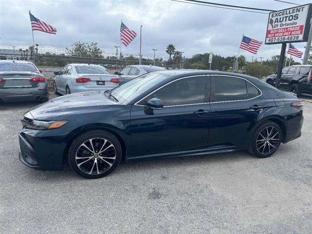 $20997 : 2021 Camry SE image 9