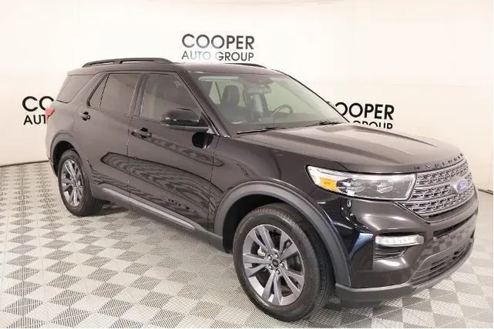 $31085 : Ford Explorer 2022 AWD XLT 4 image 1
