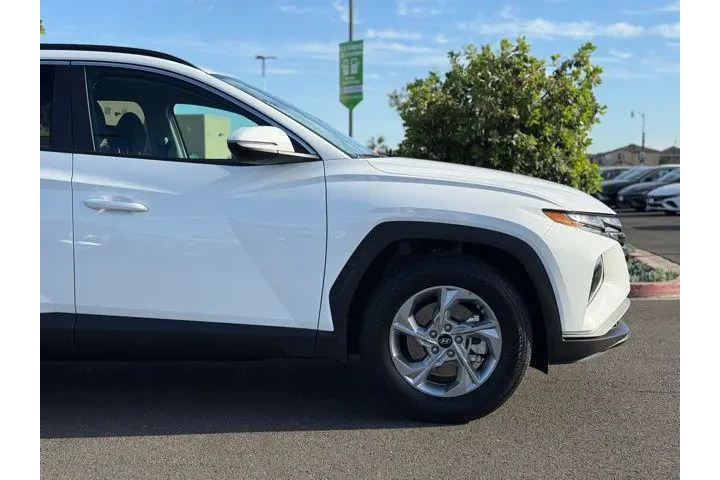 $24991 : Hyundai TUCSON 2023 SEL 4dr image 9