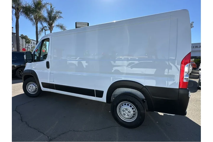 $35777 : 2024 ProMaster Cargo Van Trad image 4