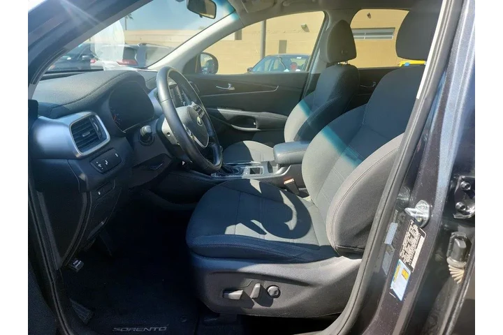 $16998 : Kia Sorento 2020 L 4dr SUV image 10