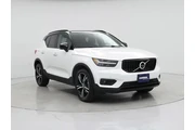 Volvo XC40 2022 AWD T5 R-Des en Fresno