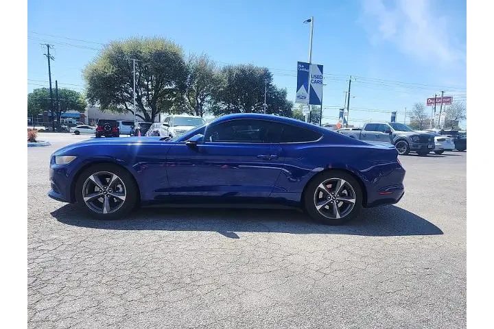 $10998 : Ford Mustang 2015 EcoBoost 2 image 4