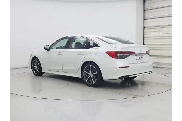 $27998 : Honda Civic 2023 Touring 4dr image 2