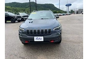 $19000 : Jeep Cherokee 2019 4x4 Trail thumbnail
