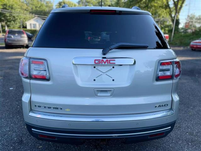 $9900 : 2013 GMC ACADIA2013 GMC ACADIA image 7