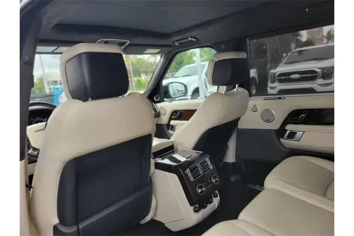 $39891 : Land Rover Range Rover 2021 image 10