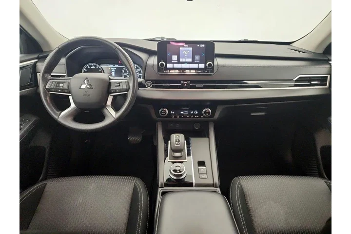 $23998 : Mitsubishi Outlander 2022 AW image 9