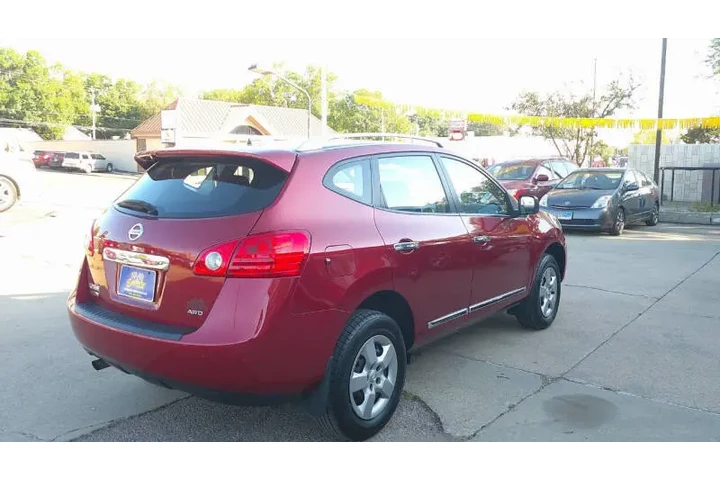 $8999 : 2014 Rogue Select S image 3