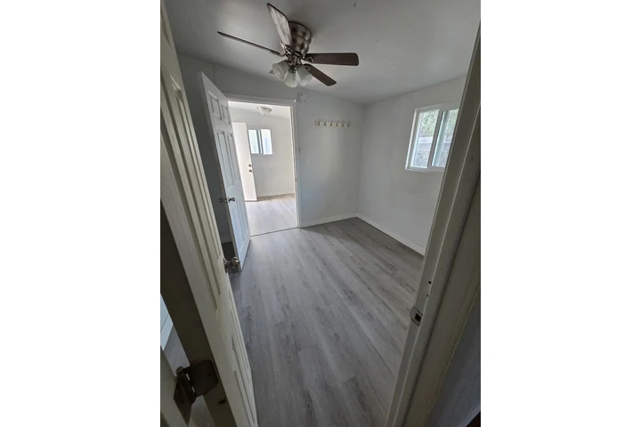 $1700 : Se renta Casita image 10