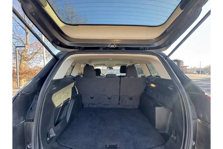 $5999 : 2019 Escape SE image 8