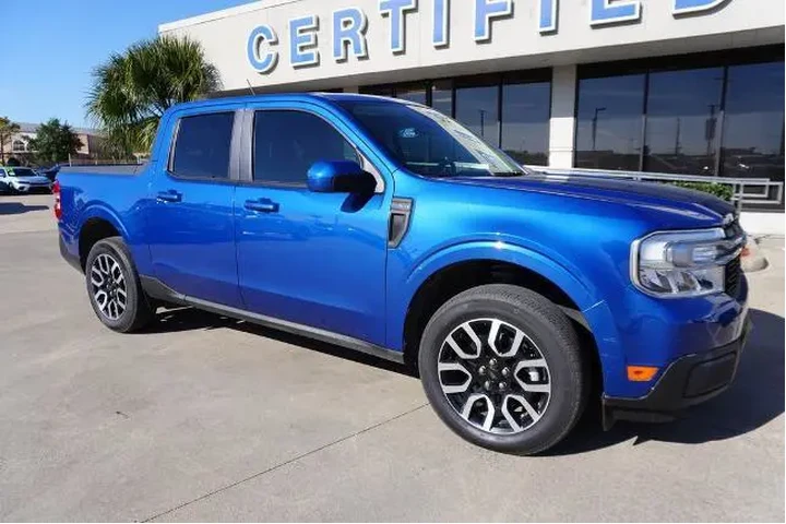 $31888 : Ford Maverick 2023 Lariat 4d image 1