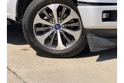 $26572 : Ford F-150 2019 4x2 XL 4dr S thumbnail
