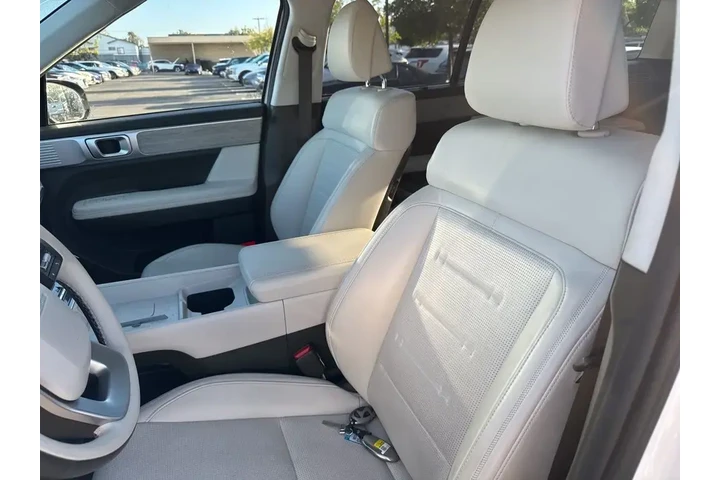 $38995 : Hyundai SANTA FE 2025 Callig image 6