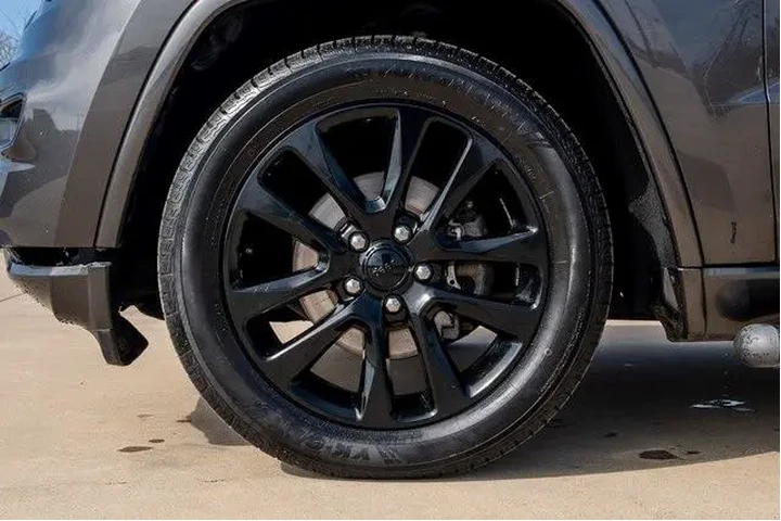 $15120 : Jeep Grand Cherokee 2018 4x4 image 8