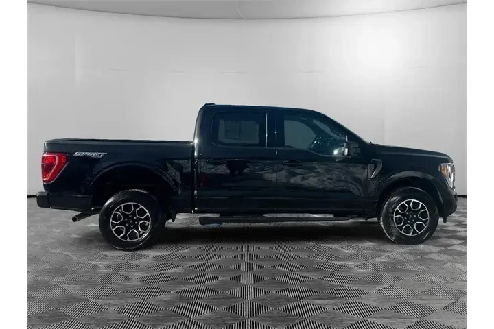 $39409 : Ford F-150 2023 4x4 XLT 4dr image 6