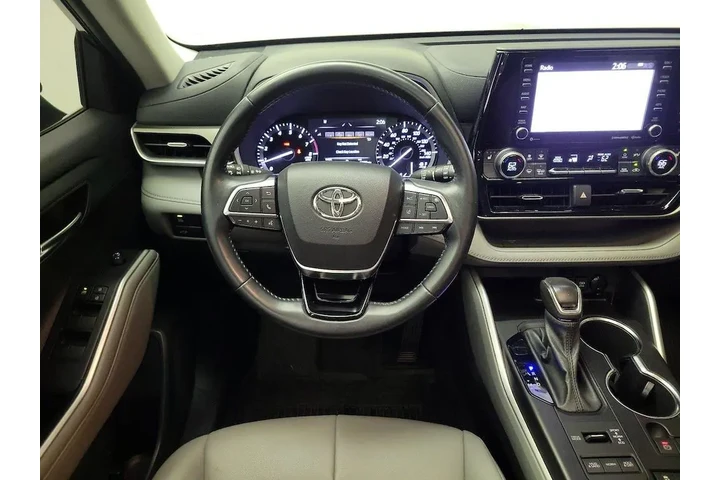 $33998 : Toyota Highlander 2021 AWD X image 10