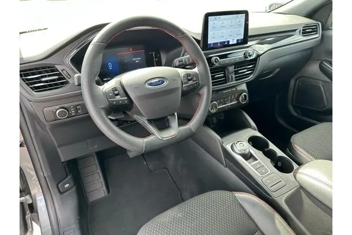 $27500 : Ford Escape 2025 AWD ST-Line image 10
