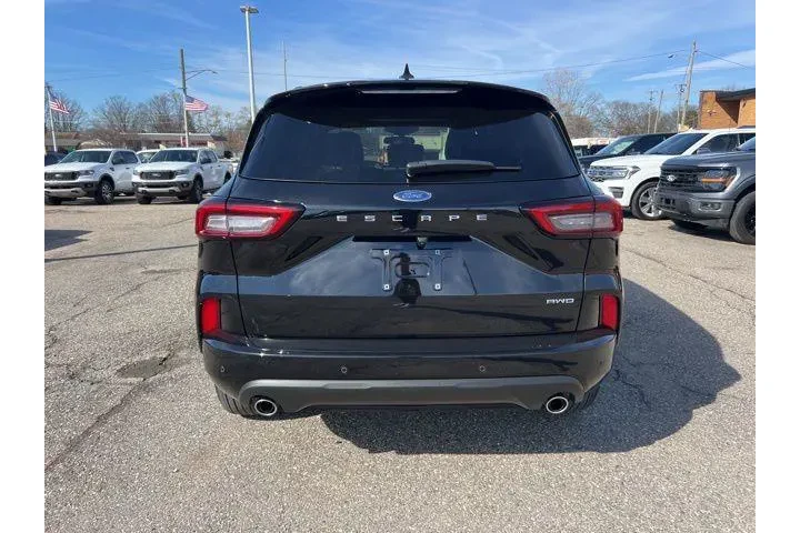 $24843 : Ford Escape 2024 AWD ST-Line image 5