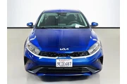 $16862 : Kia Forte 2023 LX 4dr Sedan thumbnail