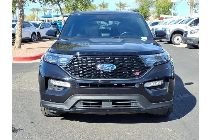 $32059 : Ford Explorer 2021 AWD ST 4d image 2