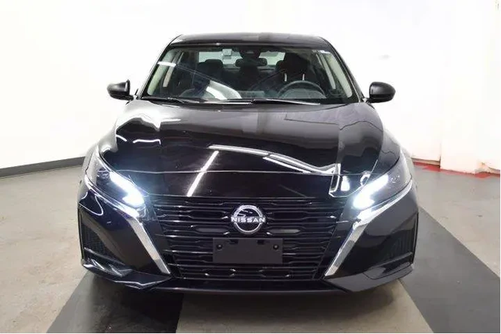 $20994 : Nissan Altima 2025 2.5 SV 4d image 3