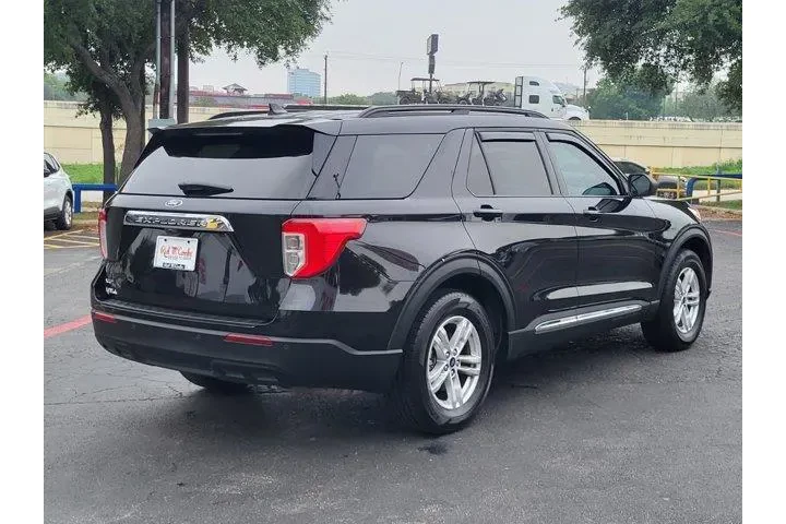 $33400 : Ford Explorer 2024 XLT 4dr S image 3