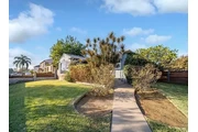 3 spacious bedrooms and 2.5 en Los Angeles