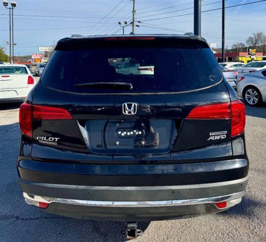 $12900 : 2016 Pilot Touring image 8