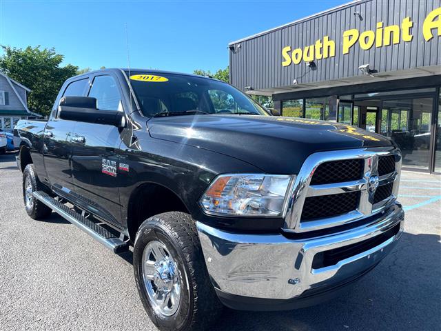 $24995 : 2017 RAM 2500 image 2