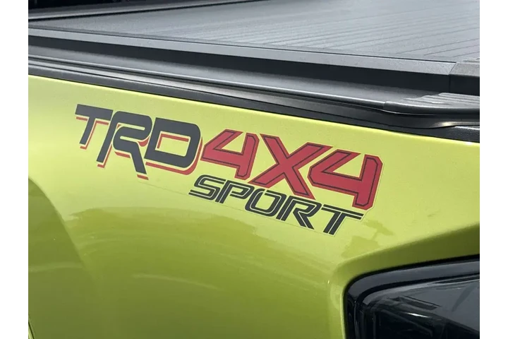 $38995 : Toyota Tacoma 2023 4x4 TRD P image 8