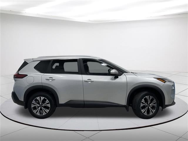 $23994 : Pre-Owned 2023 Rogue SV image 2