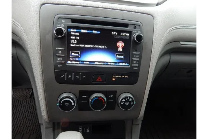 $9850 : Chevrolet Traverse 2017 LS 4 image 6