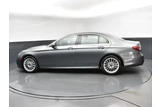 $27795 : Mercedes-Benz E-Class 2022 A thumbnail
