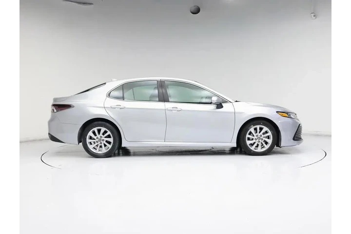 $23998 : Toyota Camry 2022 LE 4dr Sed image 7