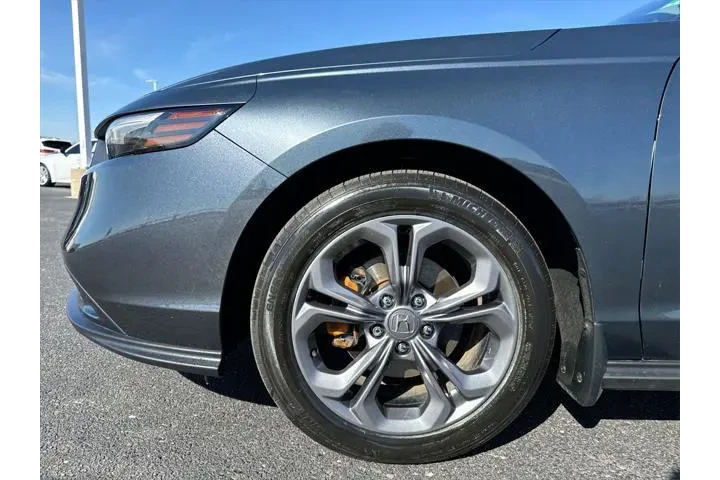 $25000 : Honda Accord 2023 EX 4dr Sed image 10