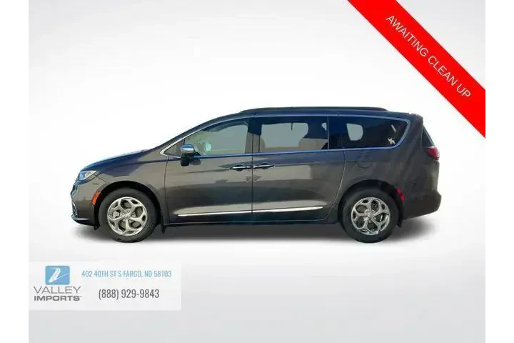 $24697 : Chrysler Pacifica 2022 AWD L image 4