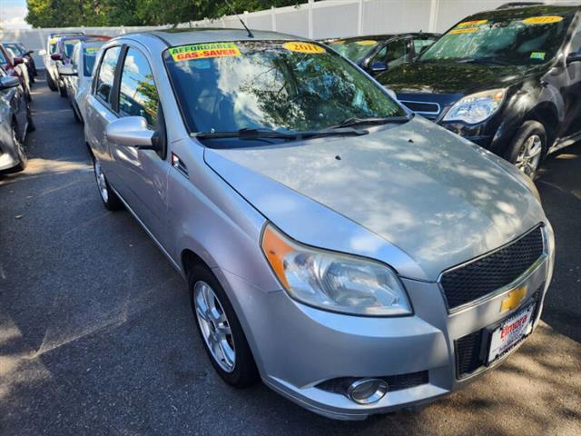 $2999 : 2011 Aveo Aveo5 LT image 3