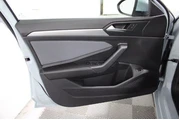 $25991 : Volkswagen Jetta 2025 SE 4dr thumbnail