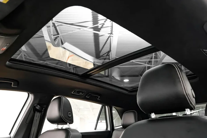 $23990 : 2021 Atlas Cross Sport 3.6L V image 6