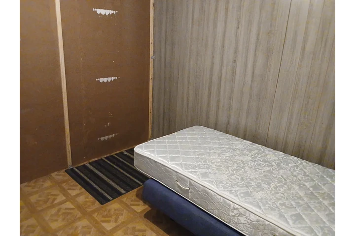 $750 : Cuarto para dama image 1