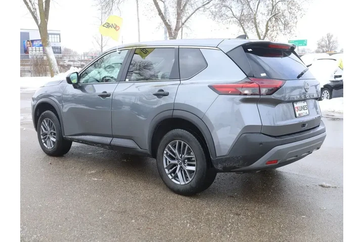 $19577 : Nissan Rogue 2023 AWD S 4dr image 6
