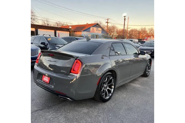 $18995 : 2018 300 S image 7