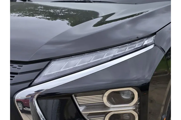 $29555 : Mitsubishi Eclipse Cross 202 image 8