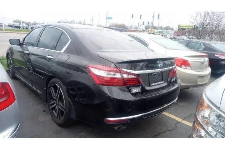 $16990 : 2017 Accord Sport Special Edi image 3