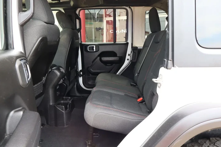 $41587 : 2024 Wrangler Rubicon 4 Door image 8