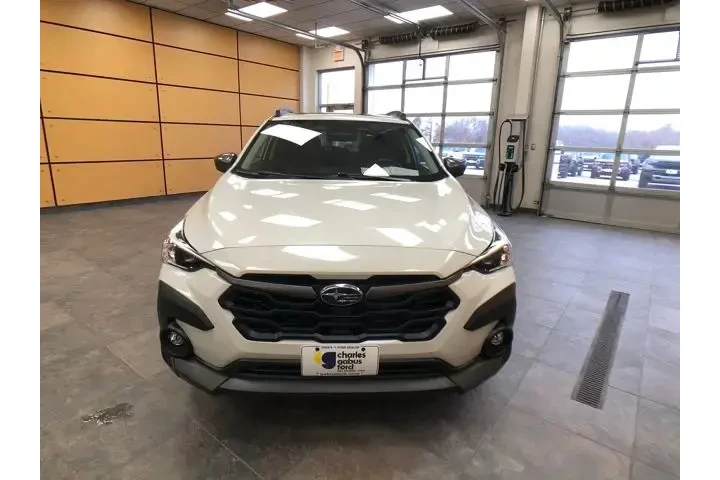 $24002 : Subaru Crosstrek 2024 AWD Pr image 2