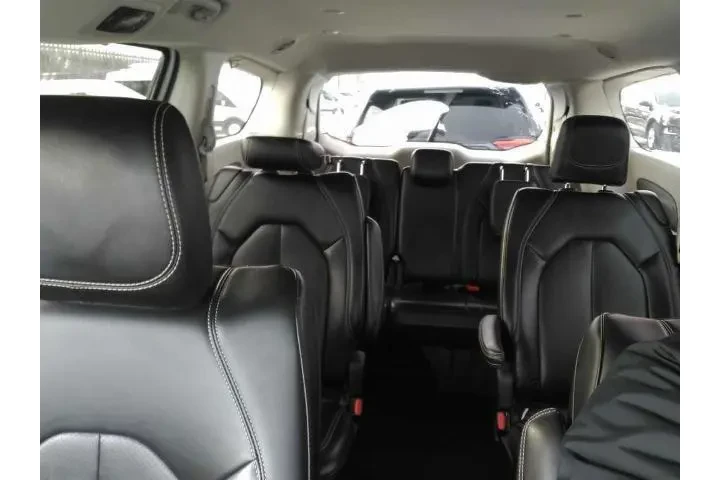 $25990 : Chrysler Pacifica 2023 Touri image 7