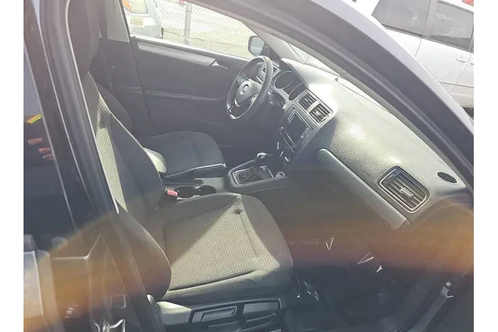$7995 : 2016 Jetta 1.4T SE image 5