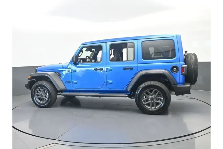 $39999 : Jeep Wrangler 2025 4x4 Sport image 3